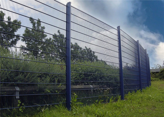 Heavy Gauge 656 868 Welded Wire Mesh Fencing Steel For Outdoor