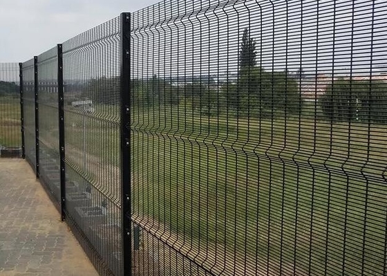 Welded Wire Mesh 3mm Anti Climb Fencing For Residential Security