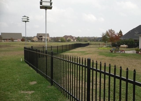 Spear Top Steel Tubular Fencing , 2100mm Height Two Rail Fencing