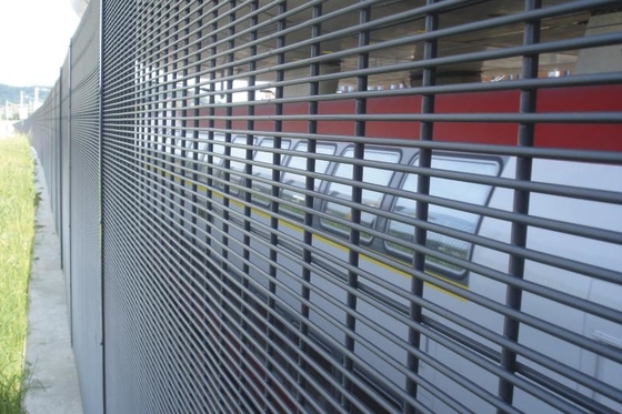 Powder Coated 8ft Width Fence Panels , 4mm Wire No Climb Security Fence