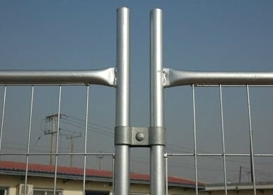 2.1x2.4m Removable Gi 60X150mm Temporary Steel Fencing