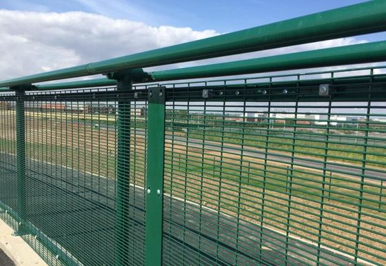高セキュリティ 抗登山フェンス 358 メッシュ フェンス 刑務所 メッシュ